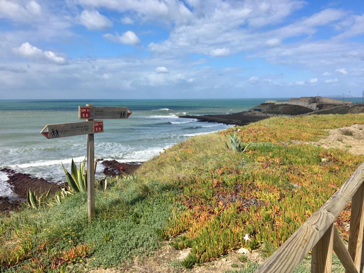 Enjoy View Apartment - Ocean, Surf, Beach, Eat & Work Atouguia Da Baleia Eksteriør bilde
