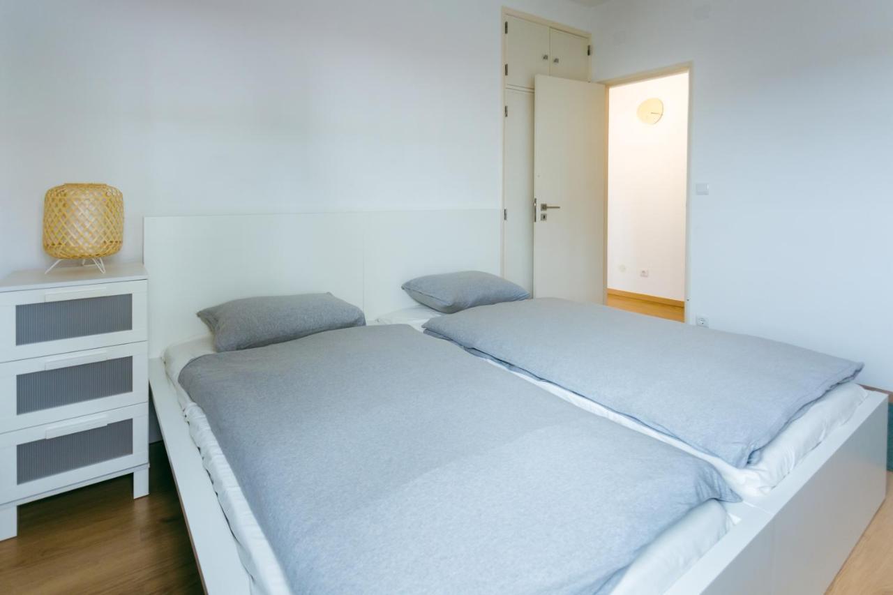 Enjoy View Apartment - Ocean, Surf, Beach, Eat & Work Atouguia Da Baleia Eksteriør bilde